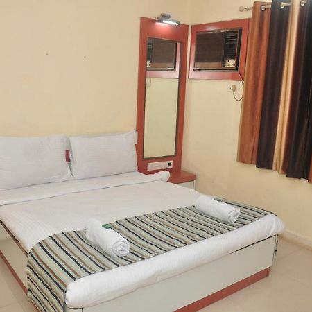 The Ishwar Inn Resort มหาบาเลชวาร์ ภายนอก รูปภาพ
