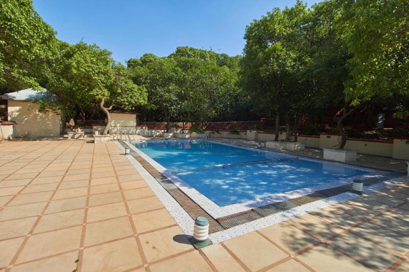 The Ishwar Inn Resort มหาบาเลชวาร์ ภายนอก รูปภาพ